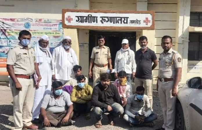घुबडाची तस्करी