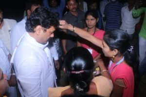 Dhananjay munde नाथऱ्याच्या गावकर्यांनी केला सत्कार 6 IMG 20210207 WA0020