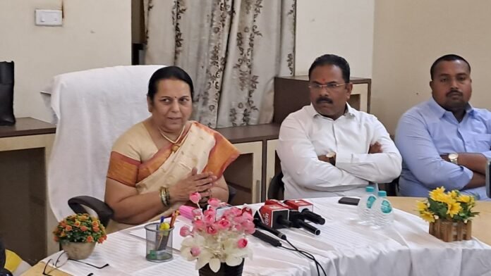 tuljapur mahila pujari